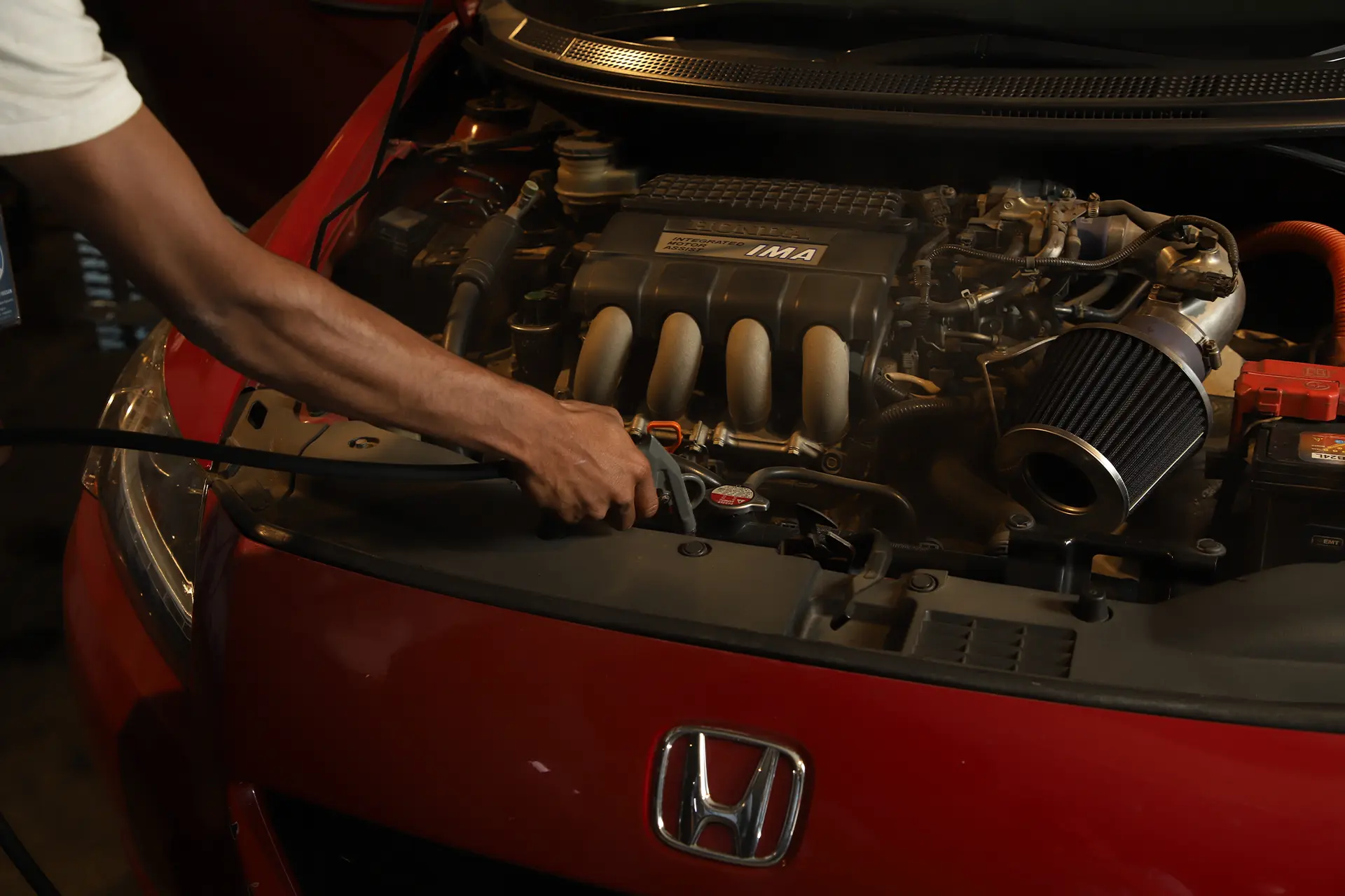 Engine Bay Deep Cleaning and Dressing